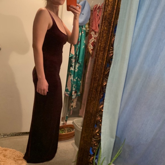 Vintage Plum Velvet Deep V open back maxi dress S - Picture 7 of 9